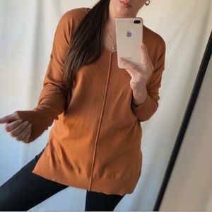 🔁 Burnt Orange V-Neck Sweater